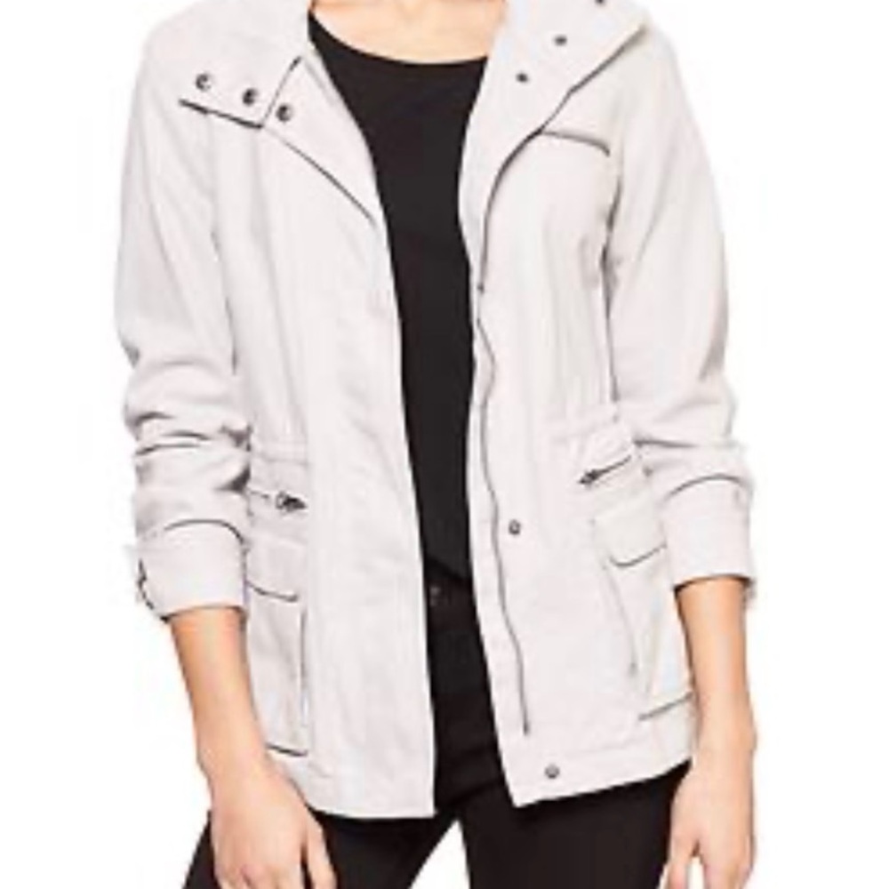 Gap White Women’s Utility/Jean Jacket